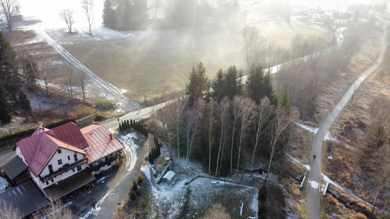 Pension Aura Spicak, Nektere Pokoje Se Saunou Železná Ruda Buitenkant foto