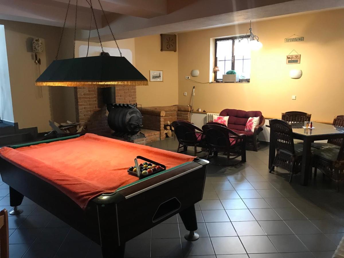 Pension Aura Spicak, Nektere Pokoje Se Saunou Železná Ruda Buitenkant foto