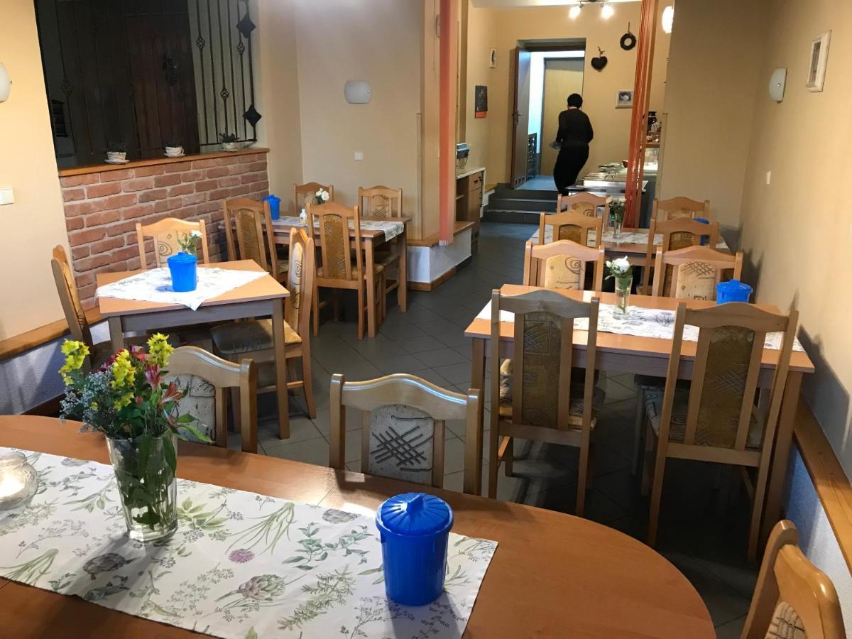 Pension Aura Spicak, Nektere Pokoje Se Saunou Železná Ruda Buitenkant foto