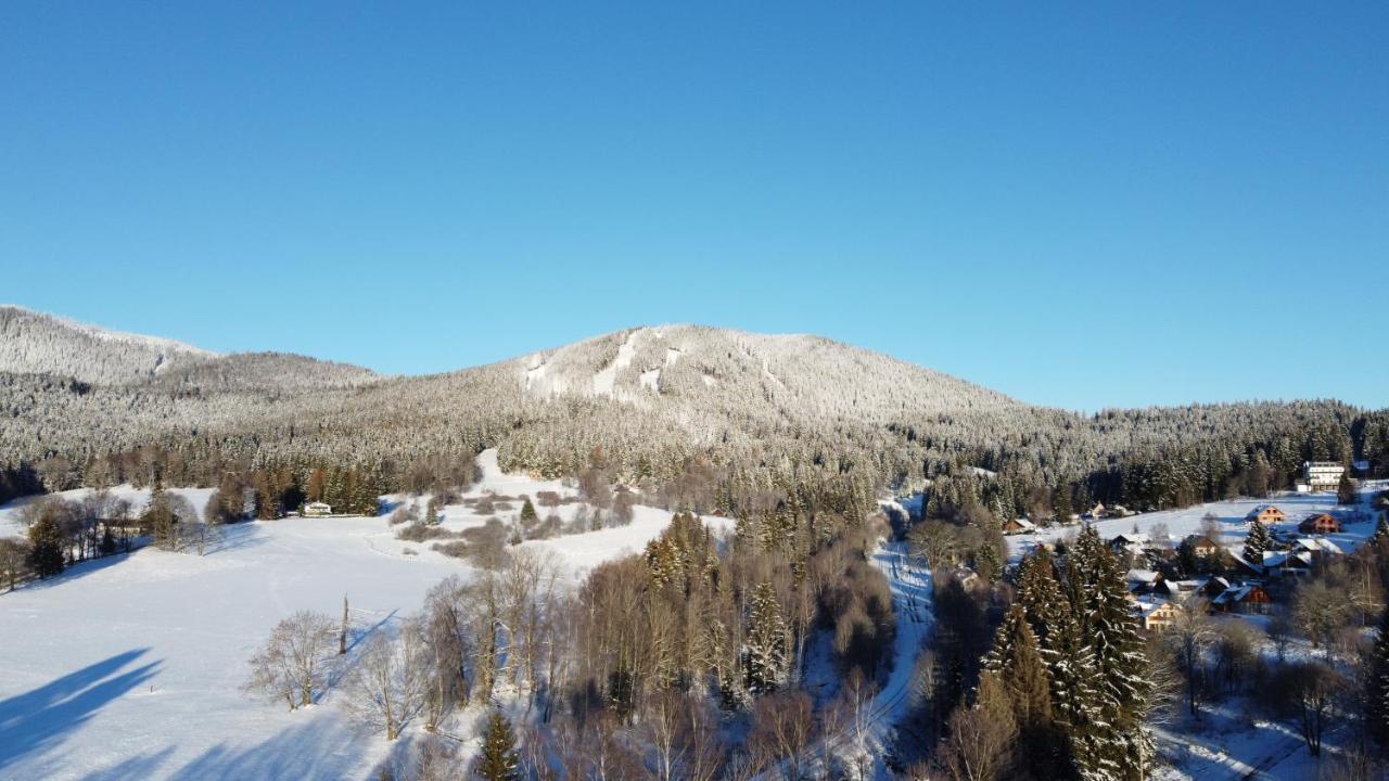 Pension Aura Spicak, Nektere Pokoje Se Saunou Železná Ruda Buitenkant foto