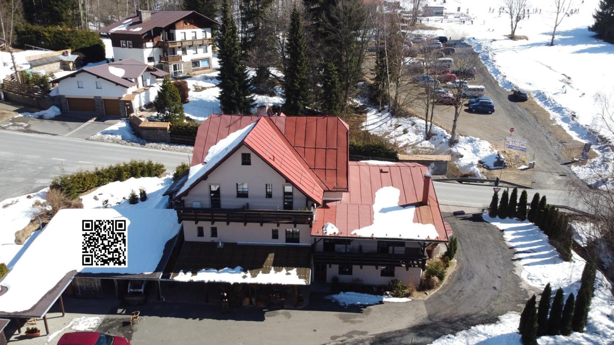 Pension Aura Spicak, Nektere Pokoje Se Saunou Železná Ruda Buitenkant foto