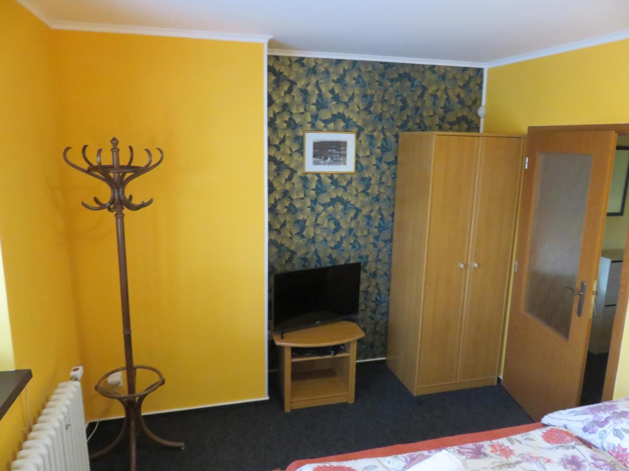 Pension Aura Spicak, Nektere Pokoje Se Saunou Železná Ruda Buitenkant foto