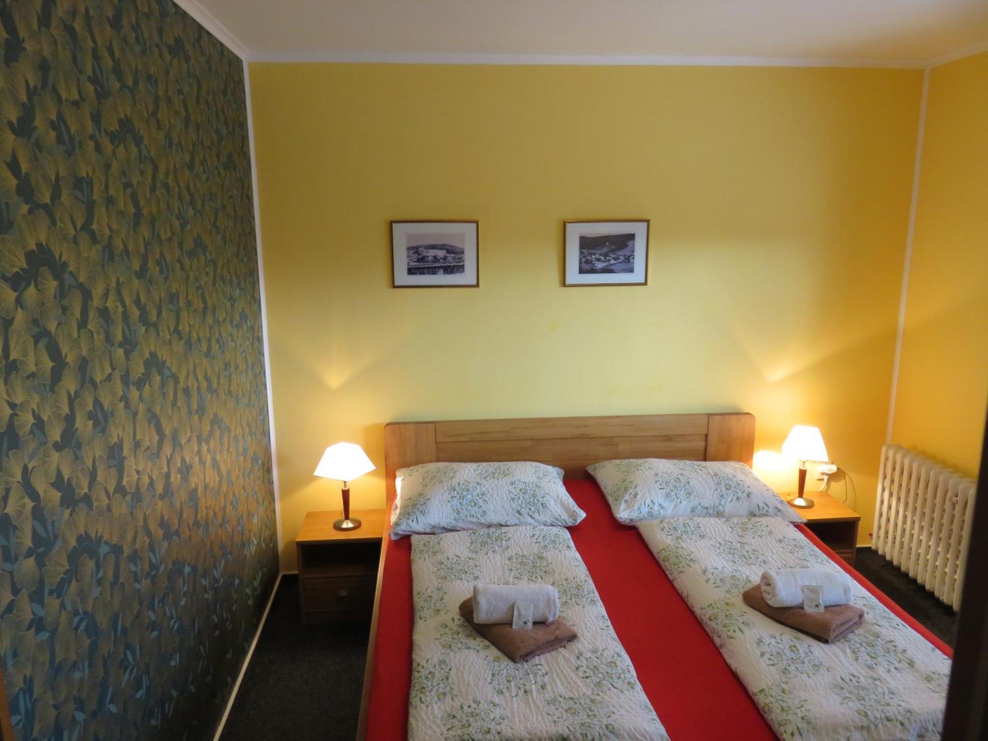 Pension Aura Spicak, Nektere Pokoje Se Saunou Železná Ruda Buitenkant foto